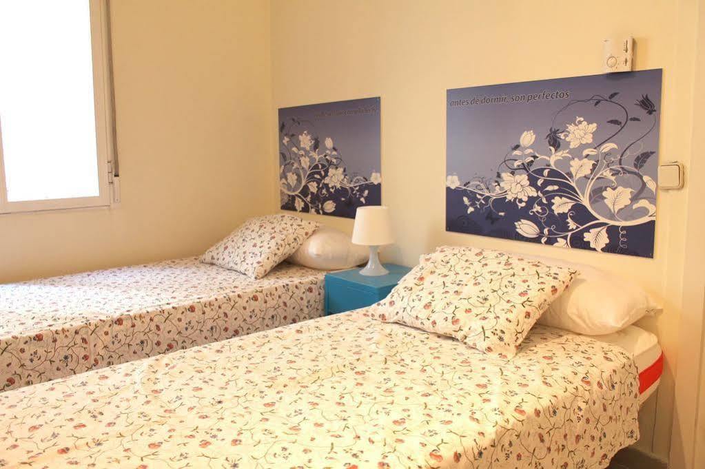 Apartamentos Rialto Madrid Bagian luar foto