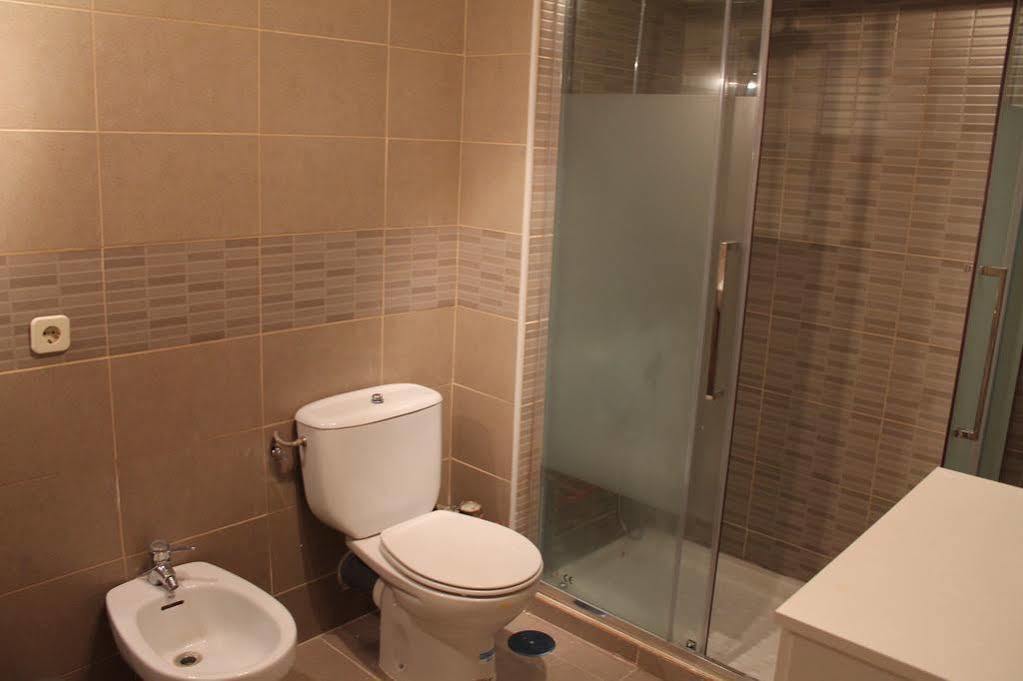 Apartamentos Rialto Madrid Bagian luar foto