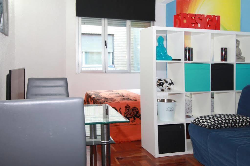 Apartamentos Rialto Madrid Bagian luar foto