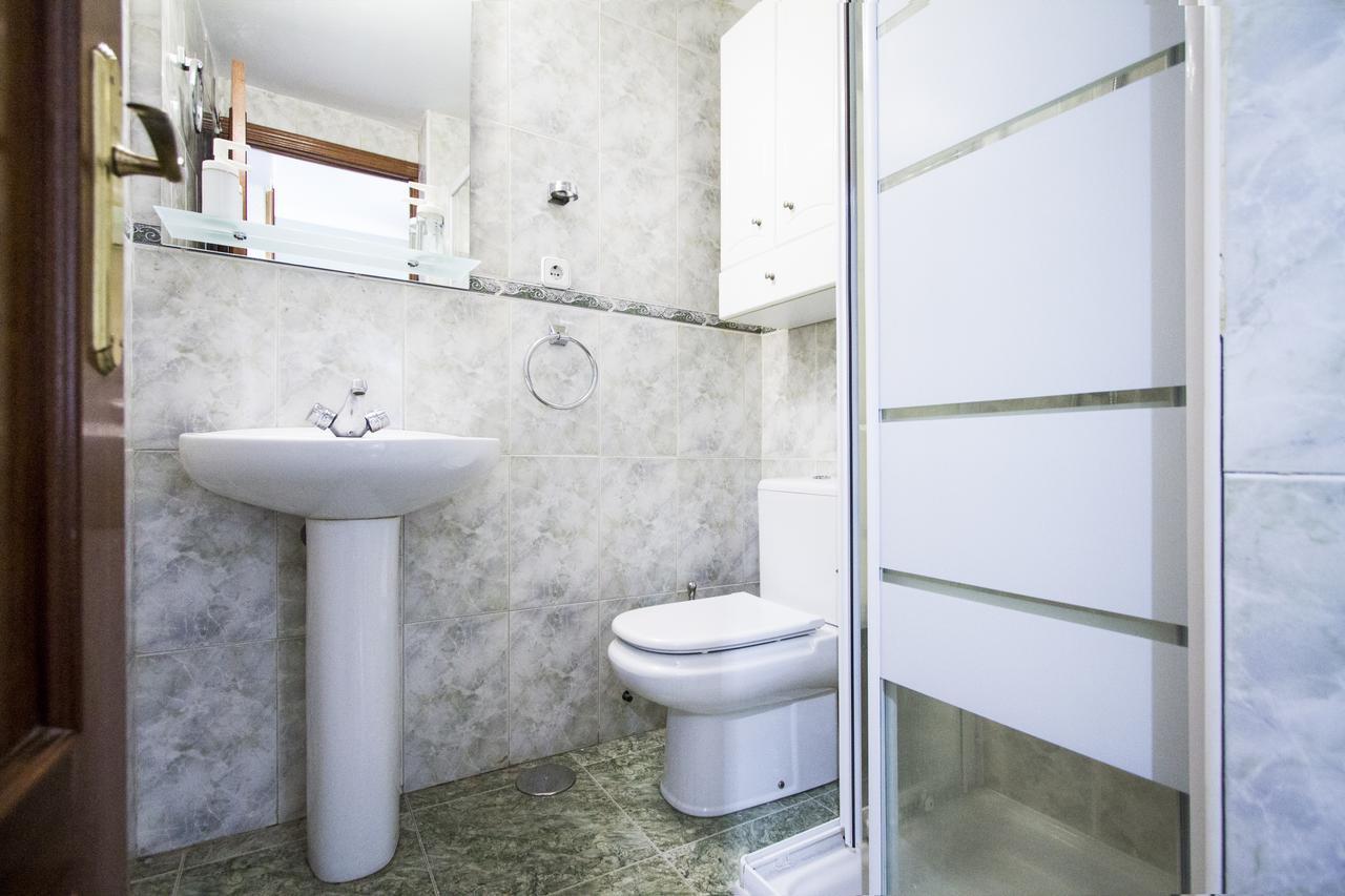 Apartamentos Rialto Madrid Bagian luar foto