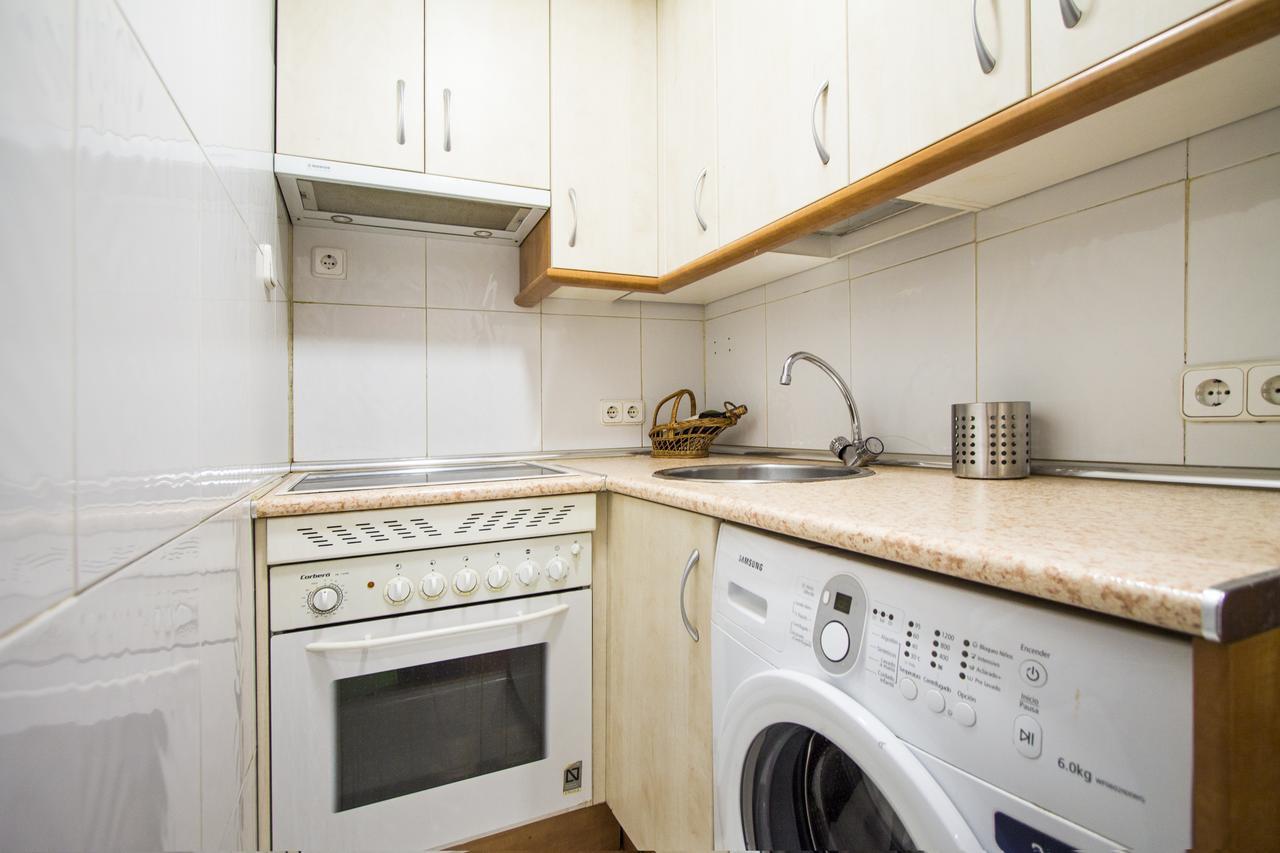 Apartamentos Rialto Madrid Bagian luar foto