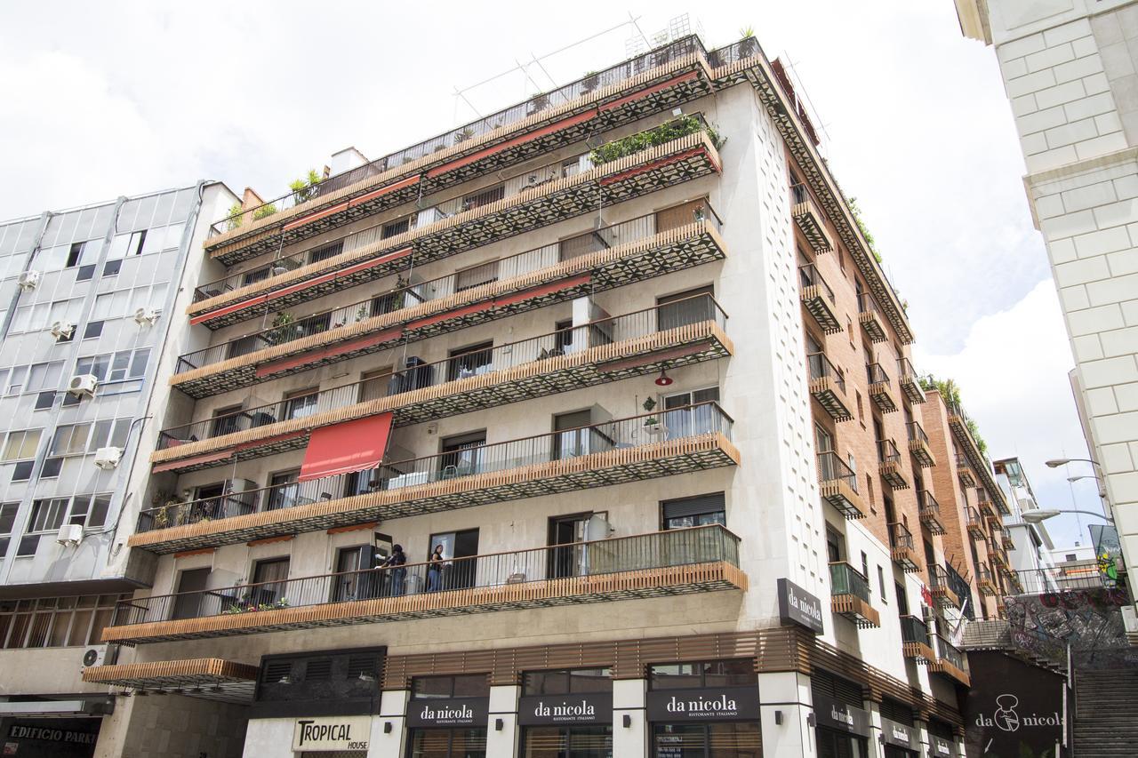 Apartamentos Rialto Madrid Bagian luar foto